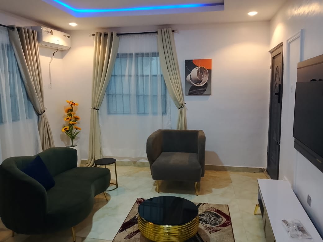 Prime 4 – living room side view